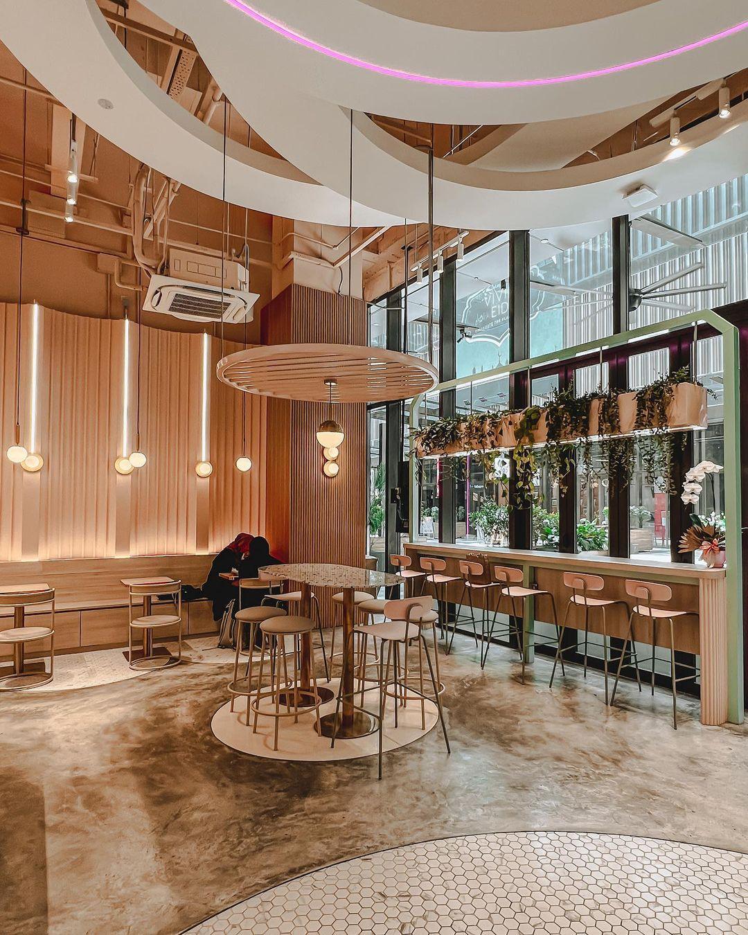 併設のカフェエリア