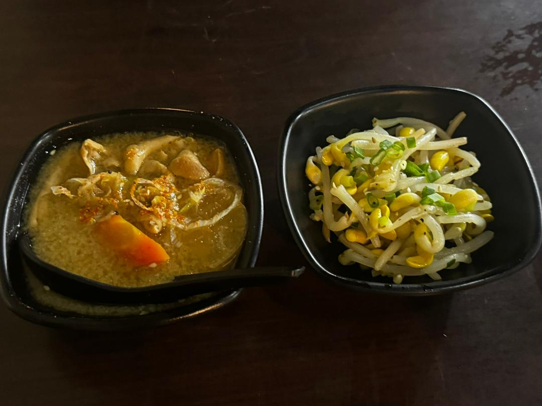 トロトロのもつ煮込み