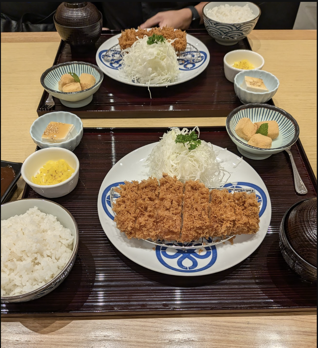 サクッと揚げたてのロースかつ＆ヒレかつセット