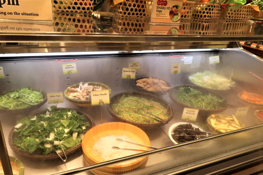 広々とした清潔感のある店内